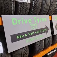 Drive Tyres Logo